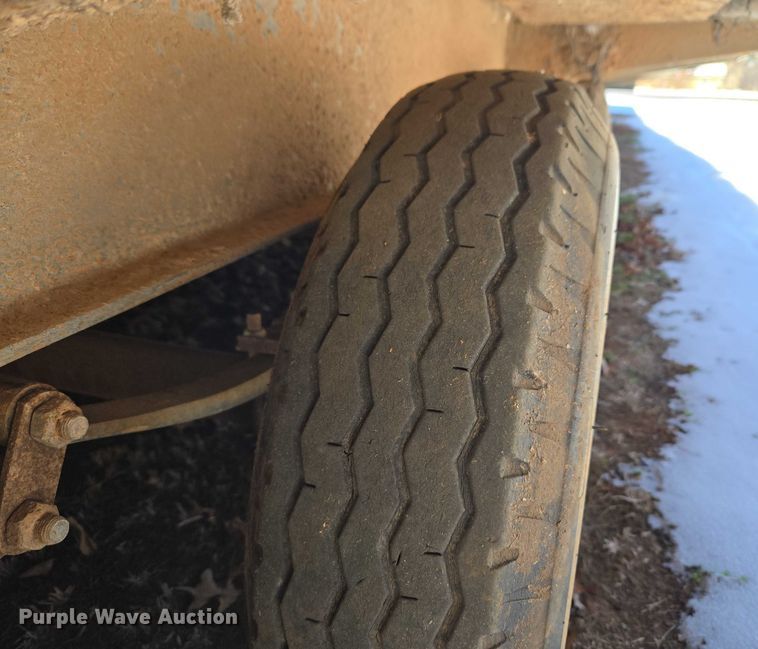 image for item ET1217 2011 Fleetwood portable home