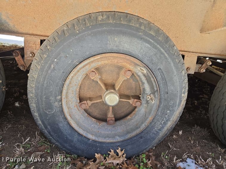 image for item ET1217 2011 Fleetwood portable home