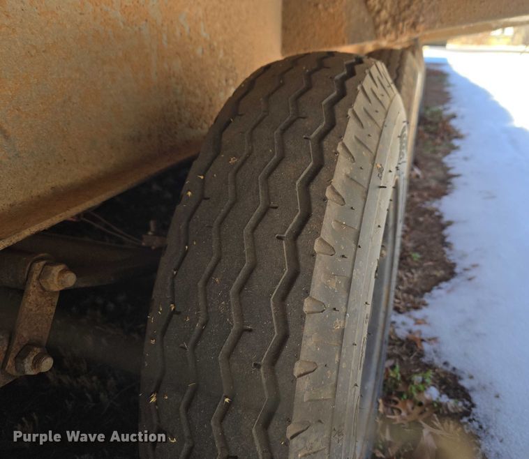 image for item ET1217 2011 Fleetwood portable home