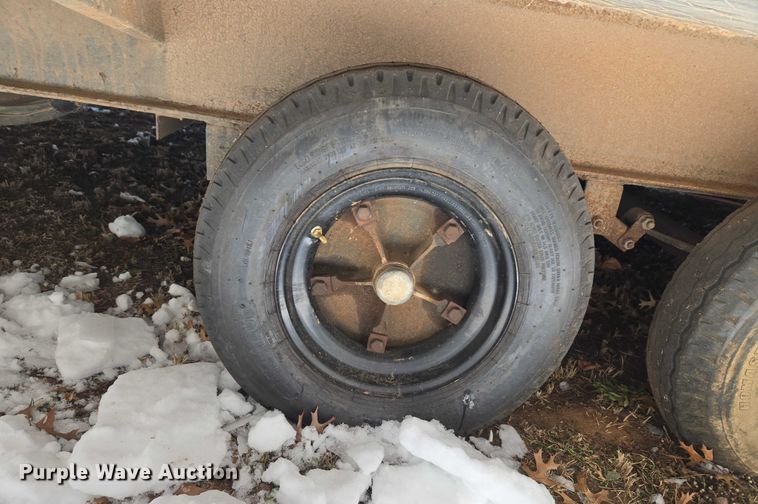 image for item ET1217 2011 Fleetwood portable home