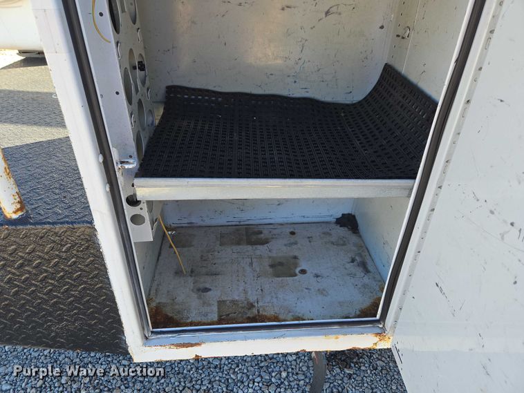 image for item ET1265 2008 Ford F450 bucket truck