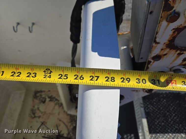 image for item ET1265 2008 Ford F450 bucket truck