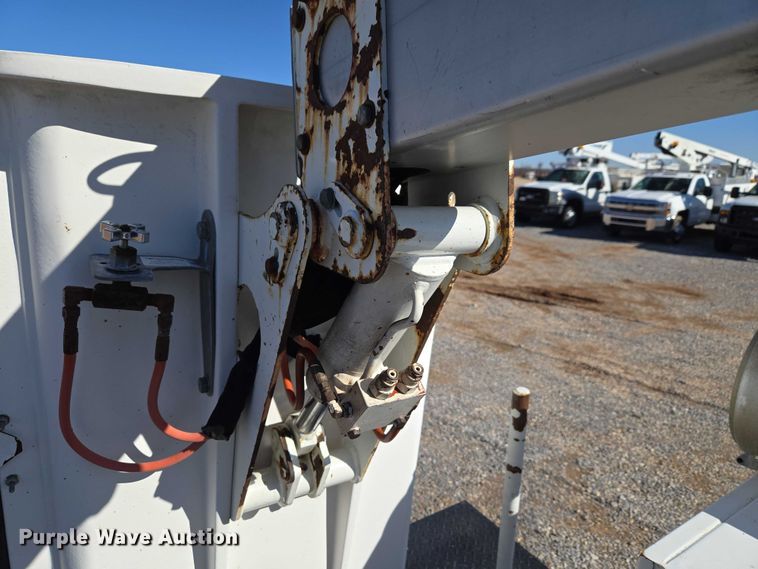 image for item ET1265 2008 Ford F450 bucket truck