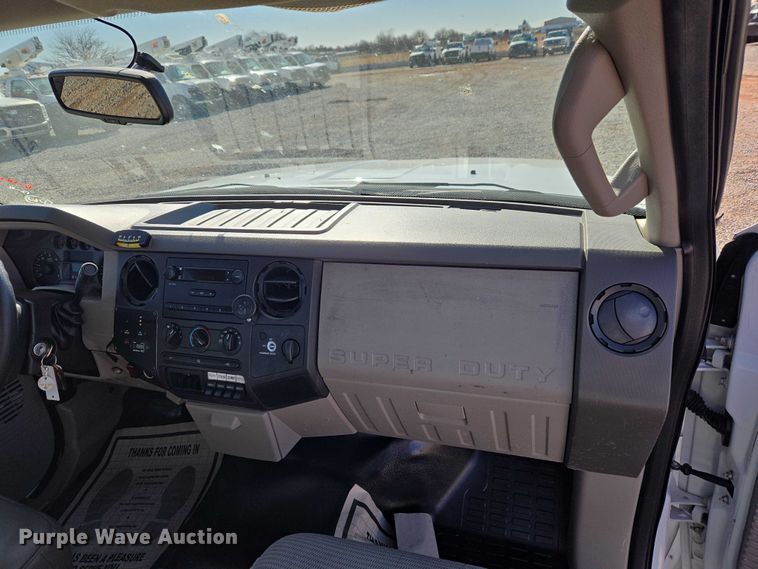 image for item ET1265 2008 Ford F450 bucket truck