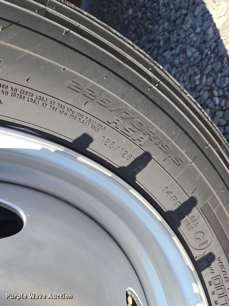 image for item ET1265 2008 Ford F450 bucket truck