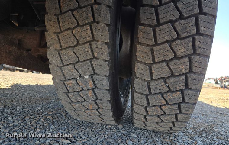 image for item ET1265 2008 Ford F450 bucket truck