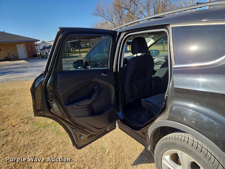 image for item ET1382 2014 Ford Escape SUV