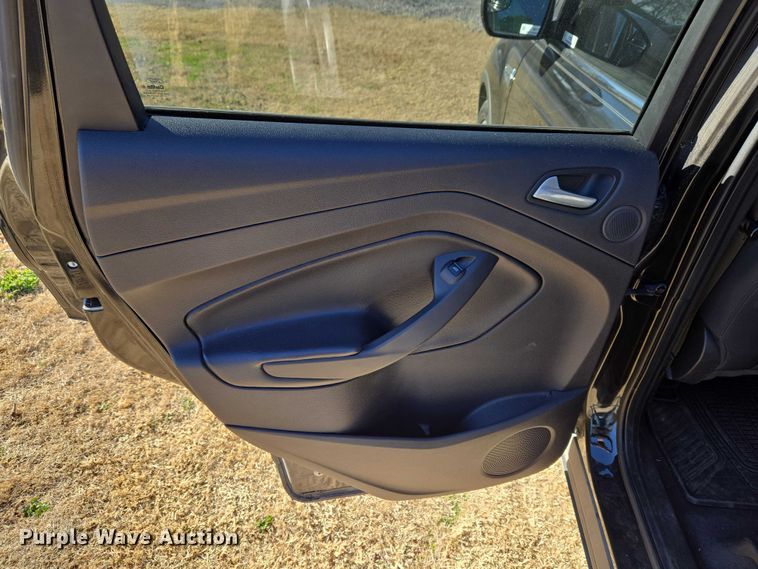 image for item ET1382 2014 Ford Escape SUV