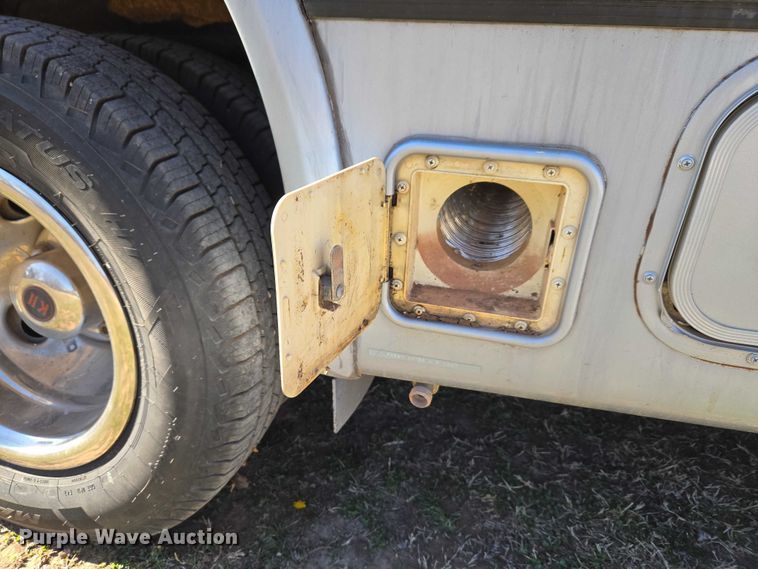 image for item ET1383 1993 Telstar  TS273 RV