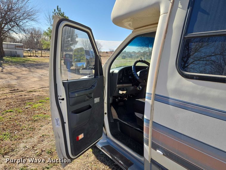 image for item ET1383 1993 Telstar  TS273 RV