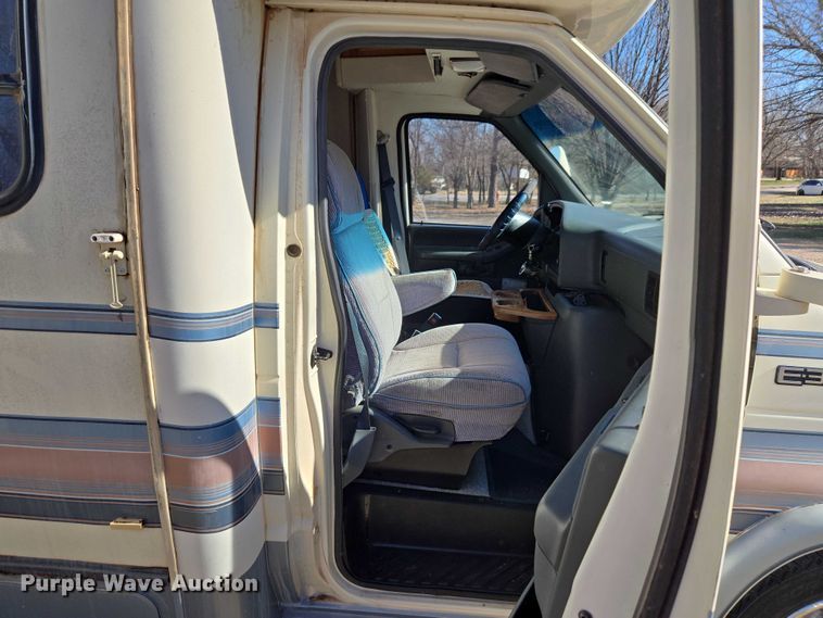 image for item ET1383 1993 Telstar  TS273 RV