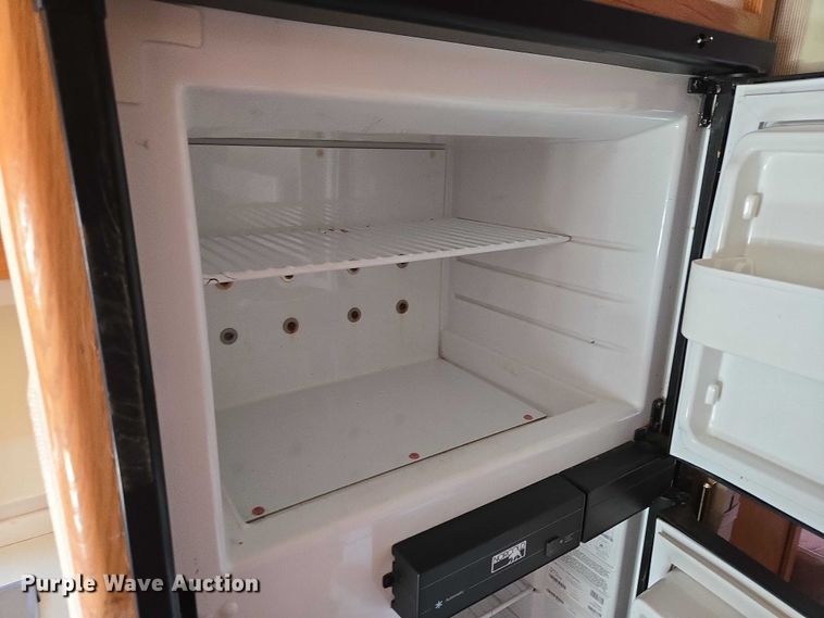 image for item ET1383 1993 Telstar  TS273 RV