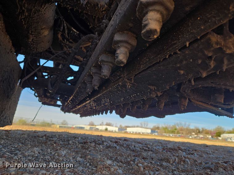 image for item ET1462 2007 International 7300 oil distributor truck