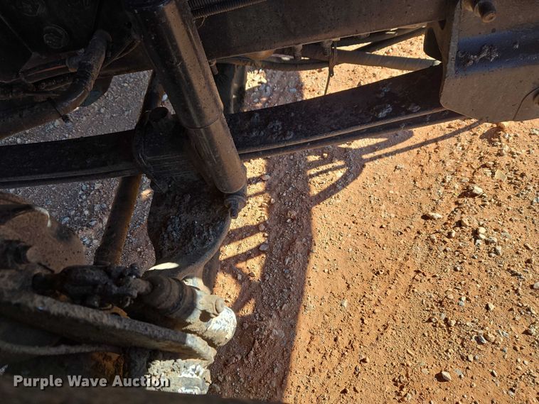 image for item ET1462 2007 International 7300 oil distributor truck