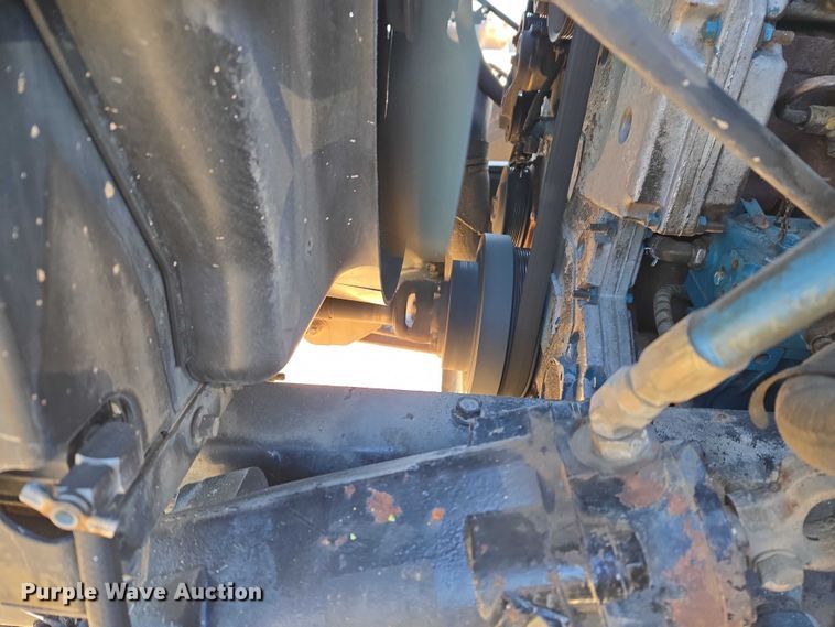 image for item ET1462 2007 International 7300 oil distributor truck