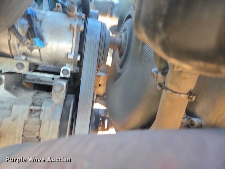 image for item ET1462 2007 International 7300 oil distributor truck