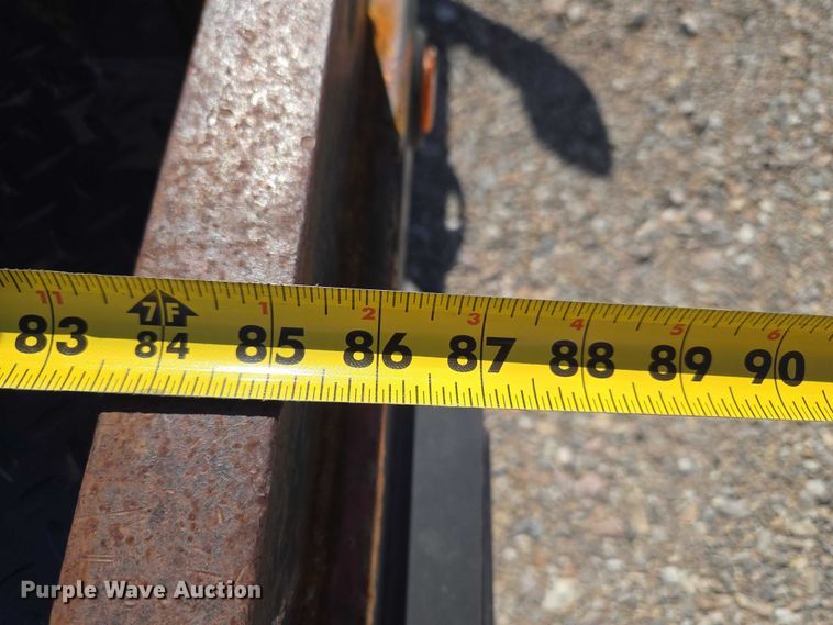 image for item ET1489 2016 Chevrolet Silverado 3500HD Crew Cab flatbed pickup truck