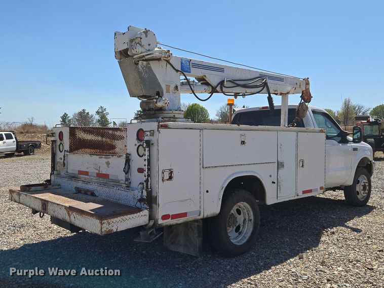 image for item ET1490 2001 Ford F450 Super Duty XL utility / service truck