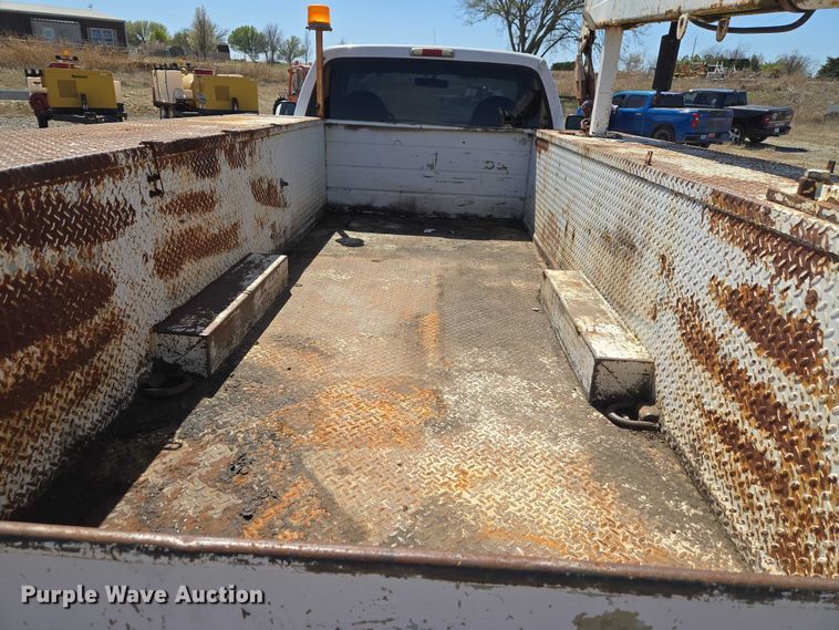 image for item ET1490 2001 Ford F450 Super Duty XL utility / service truck