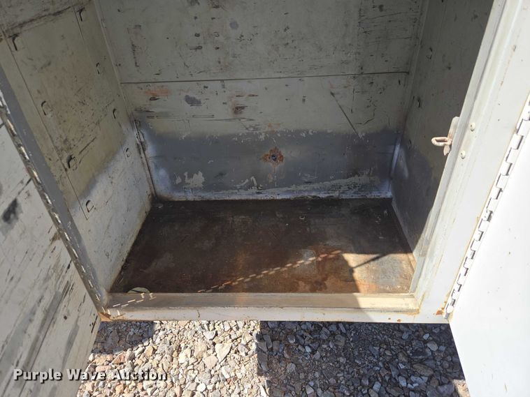 image for item ET1490 2001 Ford F450 Super Duty XL utility / service truck