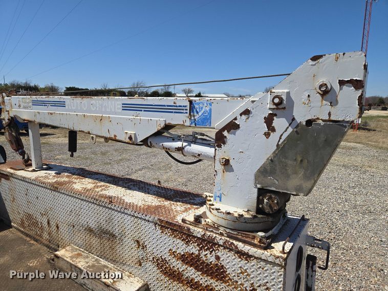 image for item ET1490 2001 Ford F450 Super Duty XL utility / service truck