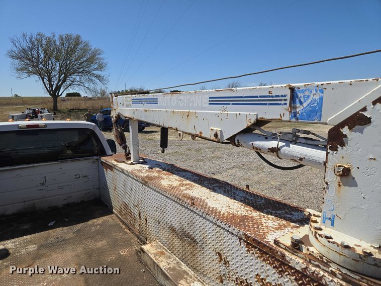 image for item ET1490 2001 Ford F450 Super Duty XL utility / service truck