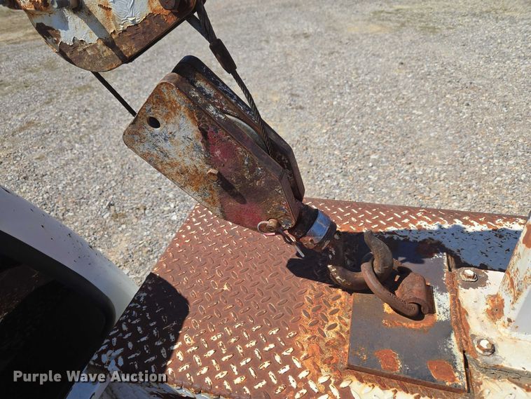 image for item ET1490 2001 Ford F450 Super Duty XL utility / service truck