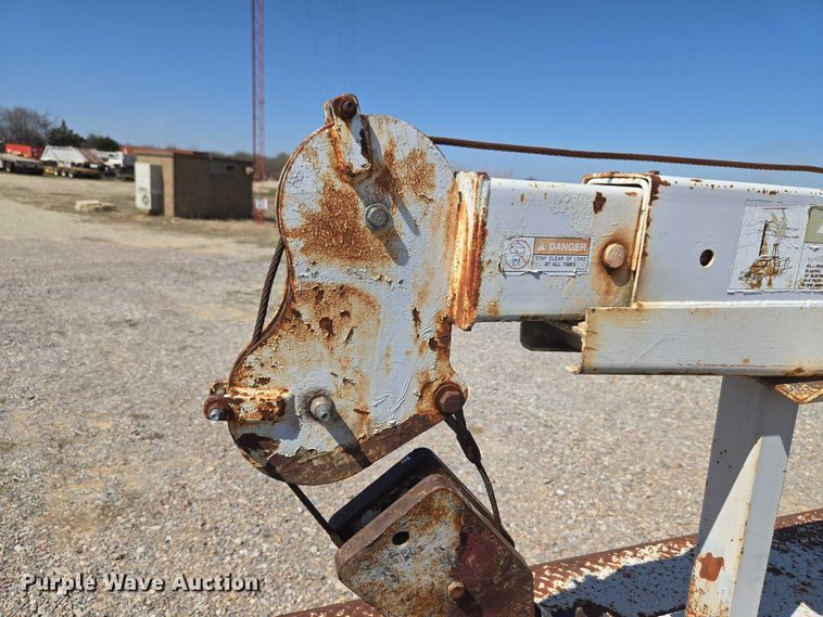 image for item ET1490 2001 Ford F450 Super Duty XL utility / service truck