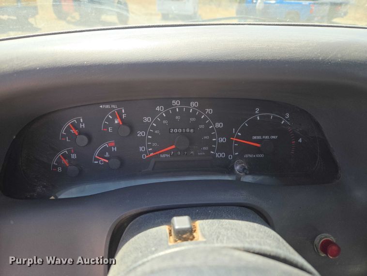 image for item ET1490 2001 Ford F450 Super Duty XL utility / service truck