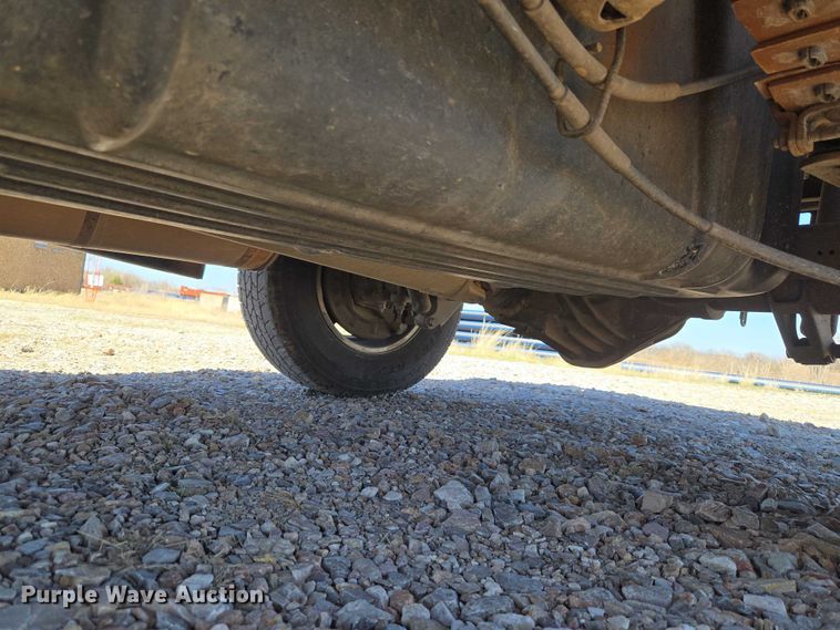 image for item ET1491 2011 Chevrolet Silverado 2500HD  Ext. Cab pickup truck