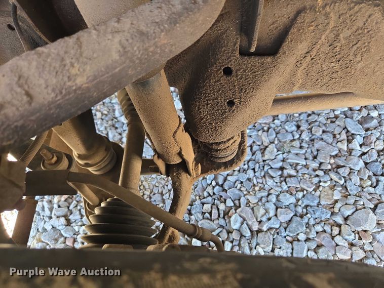 image for item ET1491 2011 Chevrolet Silverado 2500HD  Ext. Cab pickup truck