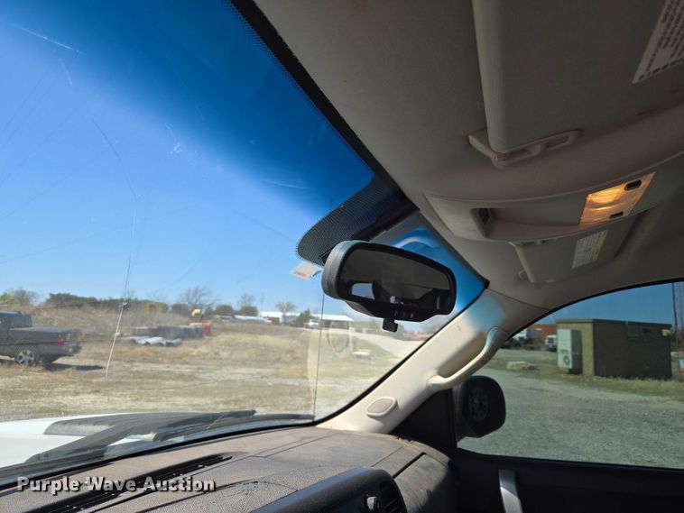 image for item ET1491 2011 Chevrolet Silverado 2500HD  Ext. Cab pickup truck