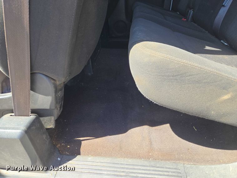 image for item ET1491 2011 Chevrolet Silverado 2500HD  Ext. Cab pickup truck