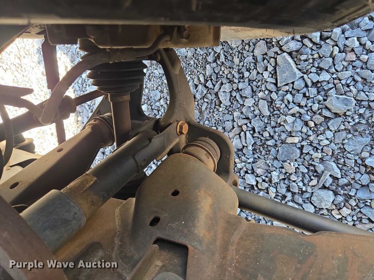 image for item ET1492 2013 Chevrolet Silverado 2500HD Ext. Cab pickup truck