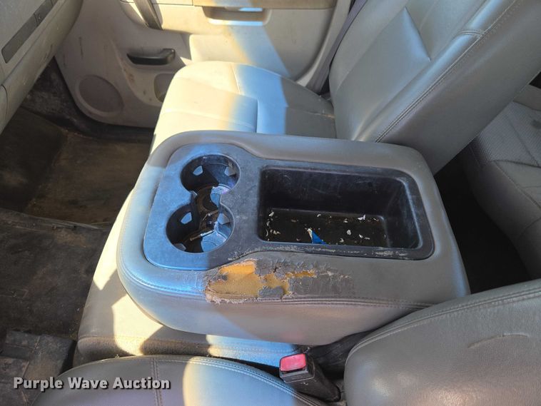 image for item ET1492 2013 Chevrolet Silverado 2500HD Ext. Cab pickup truck