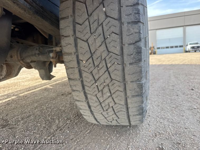 image for item ET1718 2019 Ford F250 Super Duty XL Crew Cab pickup truck