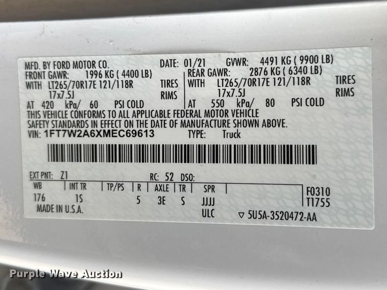 image for item ET1719 2021 Ford F250 Super Duty XL Crew Cab pickup truck