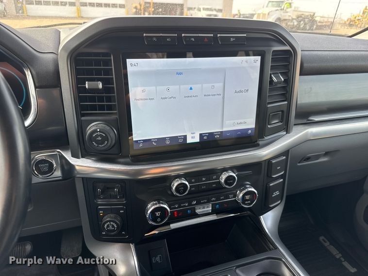 image for item ET1720 2021 Ford F150 Crew Cab pickup truck