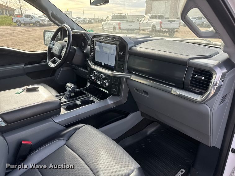 image for item ET1720 2021 Ford F150 Crew Cab pickup truck