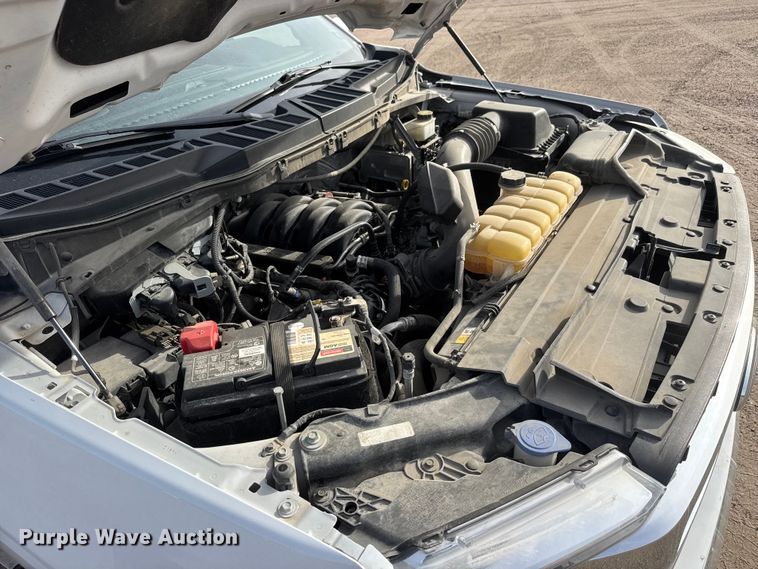 image for item ET1720 2021 Ford F150 Crew Cab pickup truck