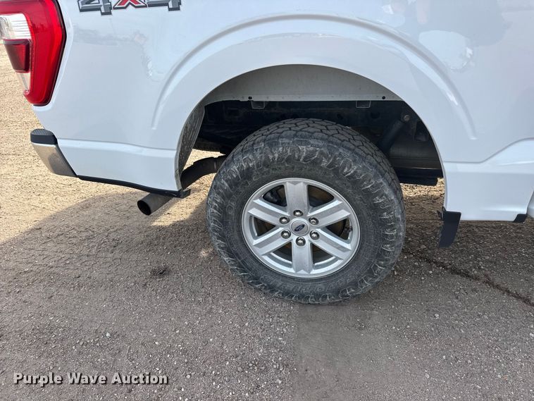 image for item ET1720 2021 Ford F150 Crew Cab pickup truck