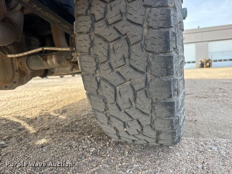 image for item ET1720 2021 Ford F150 Crew Cab pickup truck