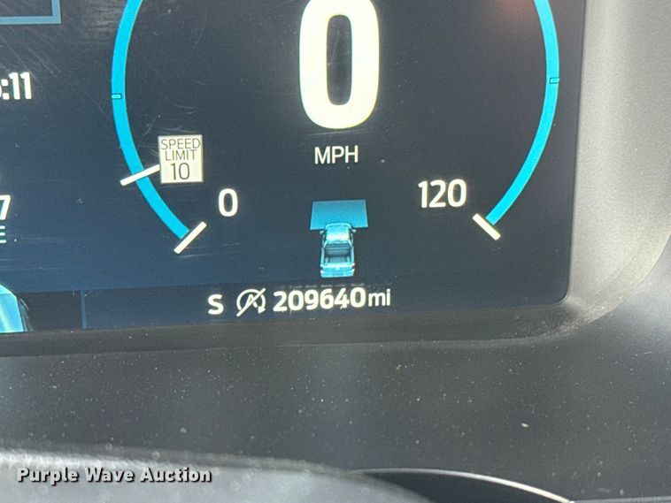 image for item ET1720 2021 Ford F150 Crew Cab pickup truck