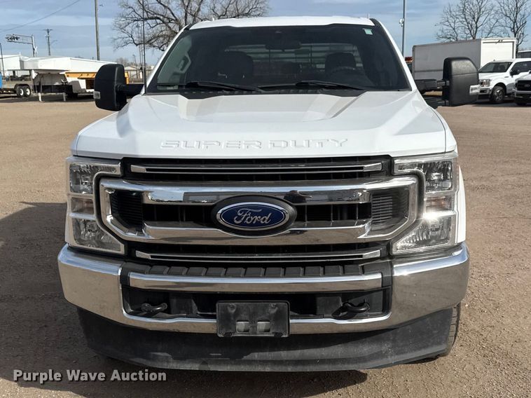 image for item ET1721 2022 Ford F250 XLT Ext. Cab pickup truck