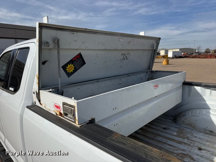 image for item ET1721 2022 Ford F250 XLT Ext. Cab pickup truck