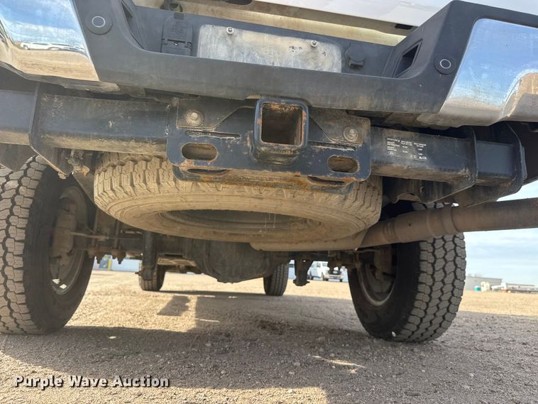 image for item ET1721 2022 Ford F250 XLT Ext. Cab pickup truck