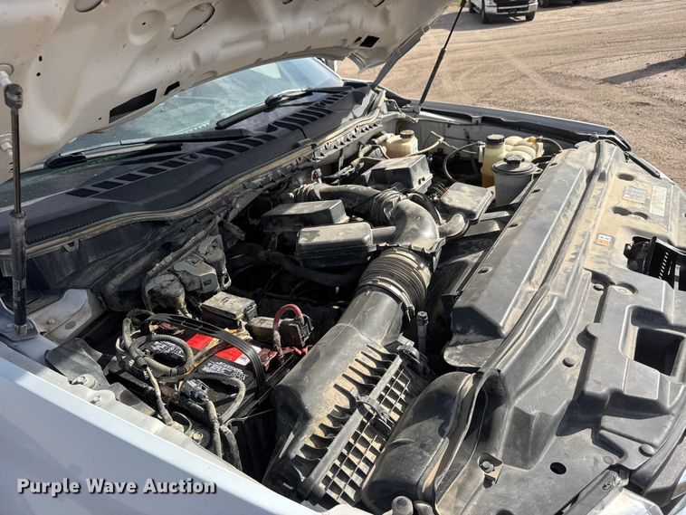 image for item ET1721 2022 Ford F250 XLT Ext. Cab pickup truck