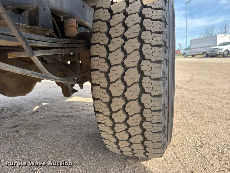 image for item ET1721 2022 Ford F250 XLT Ext. Cab pickup truck