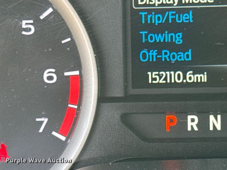 image for item ET1721 2022 Ford F250 XLT Ext. Cab pickup truck