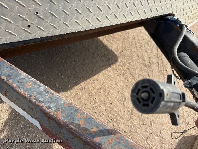 image for item ET1722 2003 Swes Enclosed cargo trailer